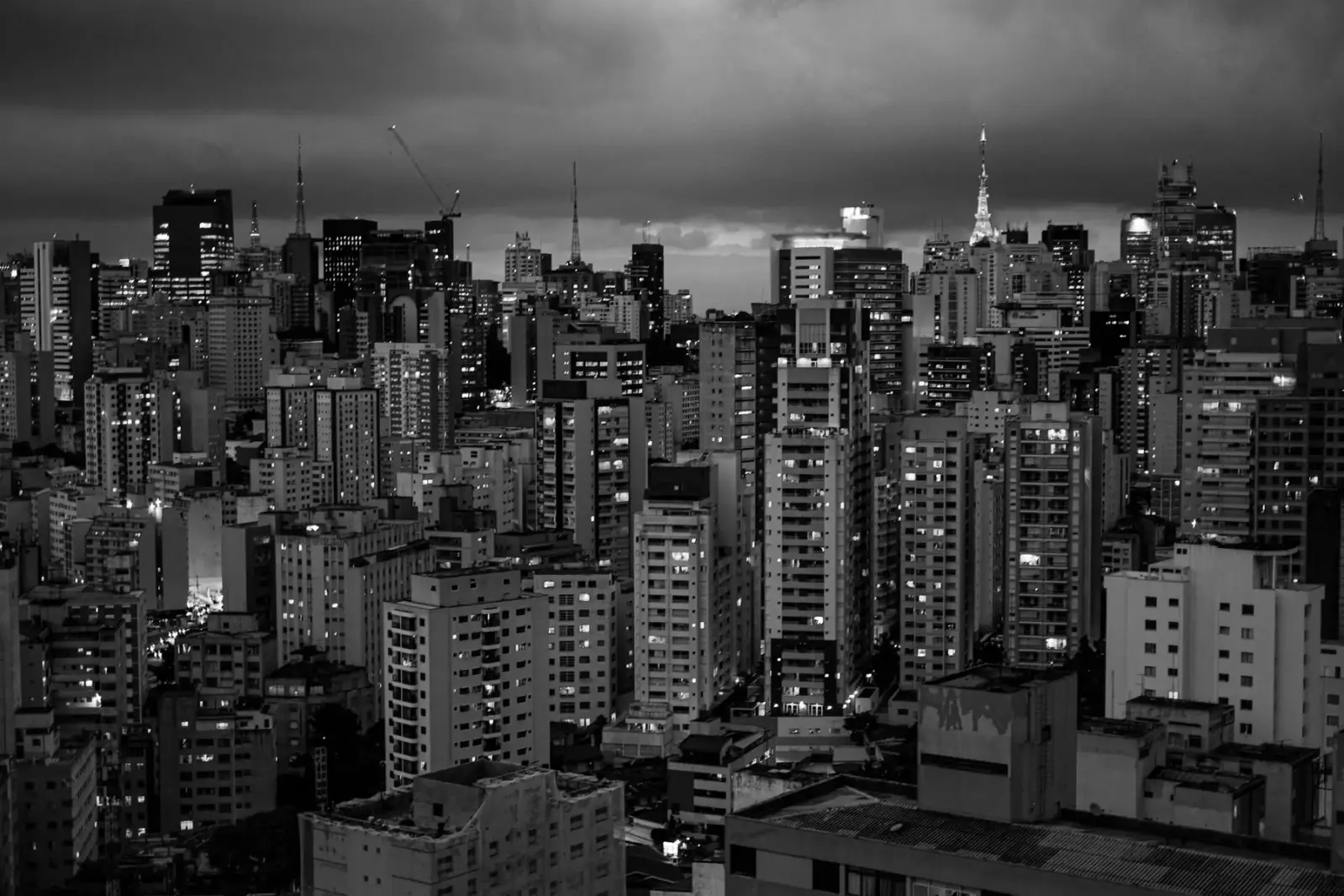Vista de São Paulo ao anoitecer